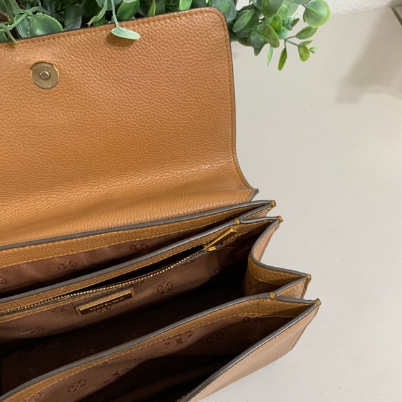 👜💕 Tory Burch Tan Leather Shoulder Bag with wallet - Picture 10 of 15
